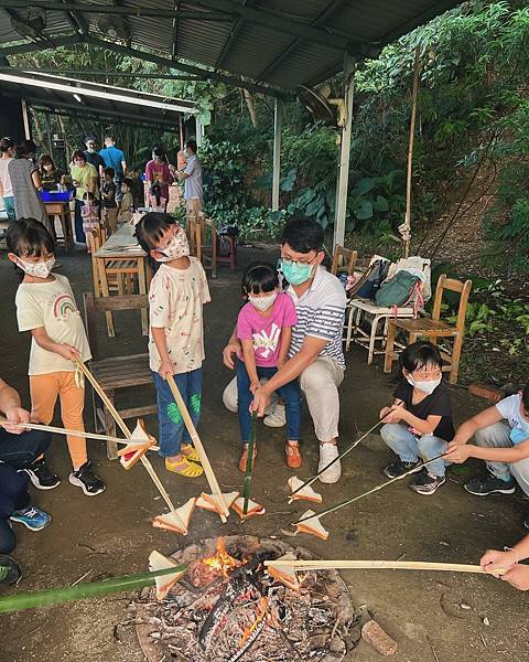 ▉土城▉ 彈藥庫劉老師自然教室。炭烤洛神花果醬吐司