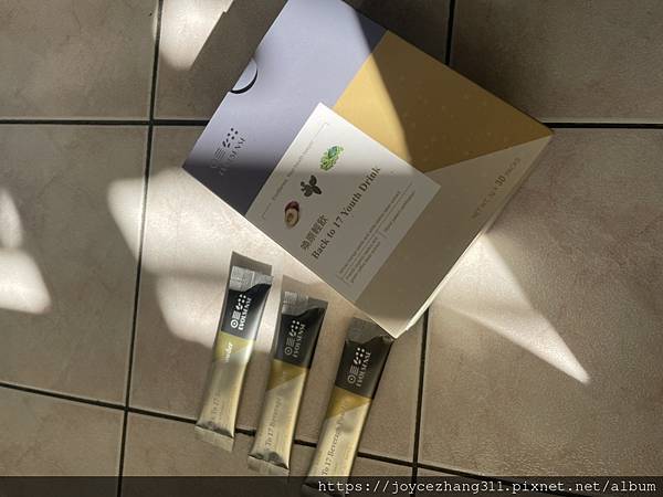 女人知己試用大隊,口碑行銷,部落客行銷,Evolsense璦研司  喚原輕飲Back to 17 Youth drink,Evolsense璦研司 喚原輕飲,添加非洲芒果籽（輕盈）,綠咖啡豆+柑橘瓜拿納（燃燒）,仙人掌萃取（分解）,金針菇萃取（淨空）,白腎豆（攔截）,吃貨速攻配方,便利,順暢,快速,多國官方認證及獎項，專利製成好安心,直接撕開食用或加入100ml冷水沖泡飲用