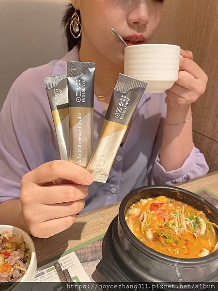 女人知己試用大隊,口碑行銷,部落客行銷,Evolsense璦研司  喚原輕飲Back to 17 Youth drink,Evolsense璦研司 喚原輕飲,添加非洲芒果籽（輕盈）,綠咖啡豆+柑橘瓜拿納（燃燒）,仙人掌萃取（分解）,金針菇萃取（淨空）,白腎豆（攔截）,吃貨速攻配方,便利,順暢,快速,多國官方認證及獎項，專利製成好安心,直接撕開食用或加入100ml冷水沖泡飲用