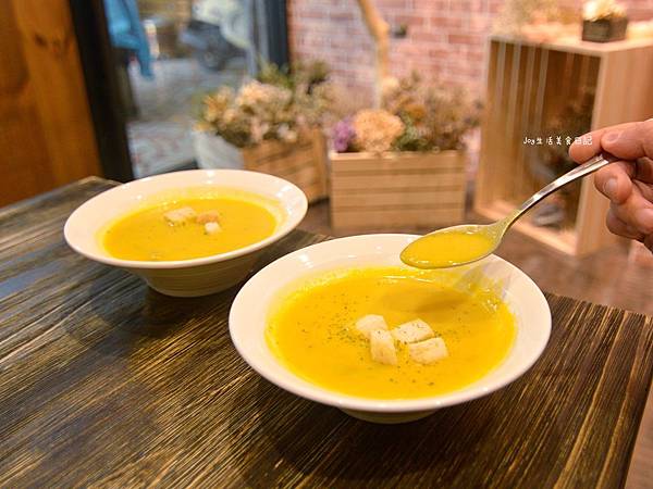 IMG_6539.jpg IMG_6539.jpg