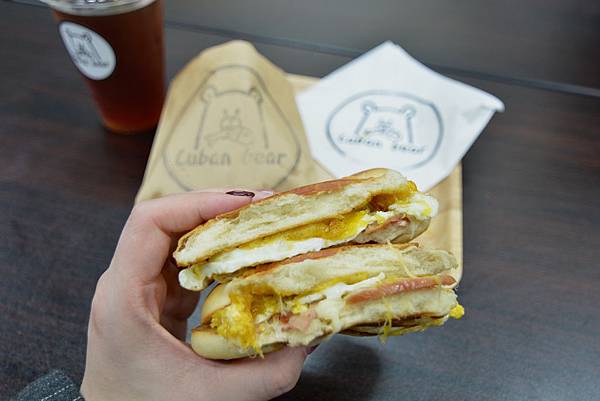 古巴熊三明治Cuban bear-E.JPG