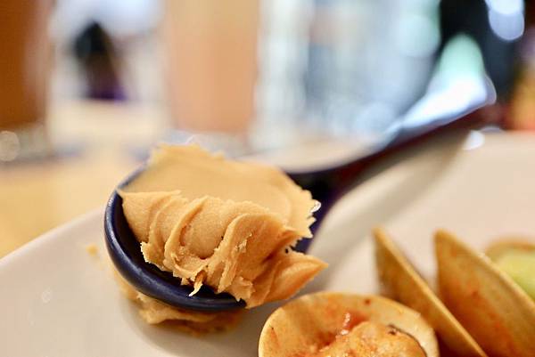 Who%5Cs Tea 鬍子茶-S.JPG