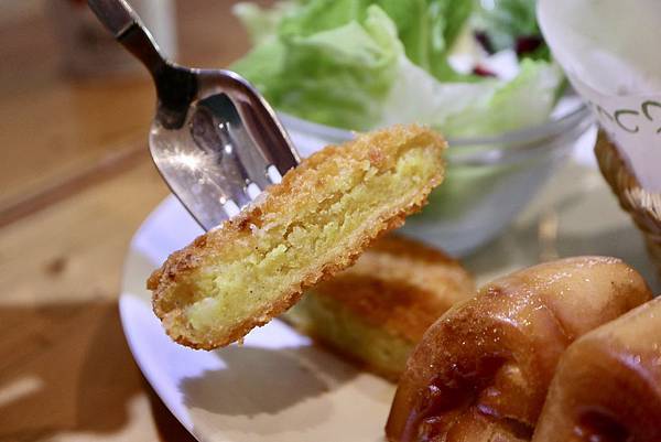 鯊魚咬土司 鯊魚咬土司