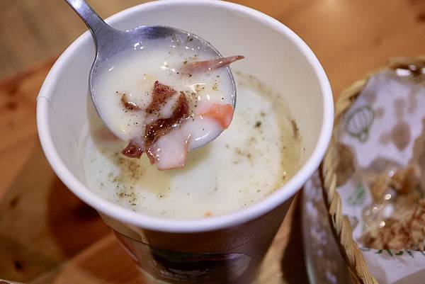 鯊魚咬土司 鯊魚咬土司