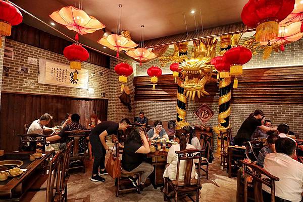 蔡記隆府龍頭寺老灶火鍋