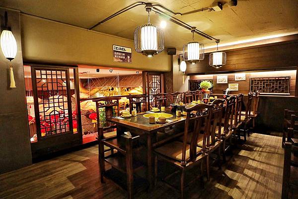 蔡記隆府龍頭寺老灶火鍋