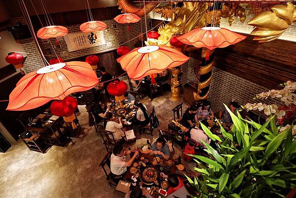 蔡記隆府龍頭寺老灶火鍋