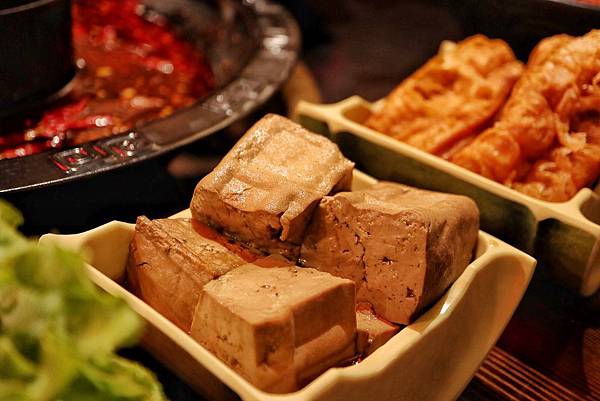 蔡記隆府龍頭寺老灶火鍋