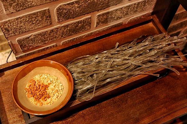 蔡記隆府龍頭寺老灶火鍋