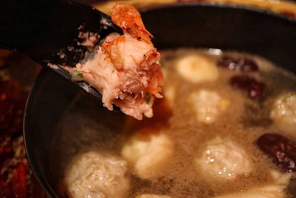 蔡記隆府龍頭寺老灶火鍋