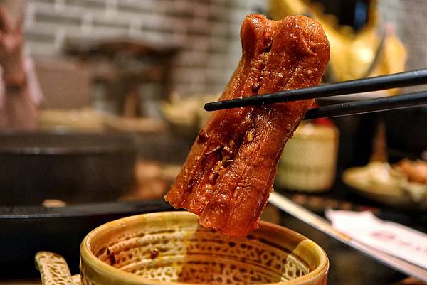 蔡記隆府龍頭寺老灶火鍋