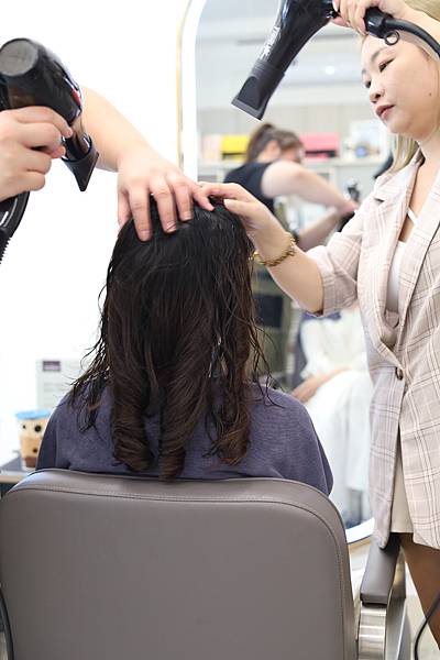 旭 Asahi Hair Space  台中北屯區燙髮、結構