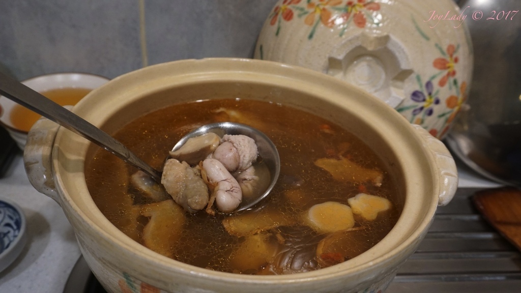 下班後的簡單料理 湯品篇 藥膳羊奶雞湯 喬伊蕾蒂joylady 幸福會所 痞客邦