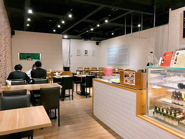 南京復興站 美食推薦_鶴田屋環境可訂位