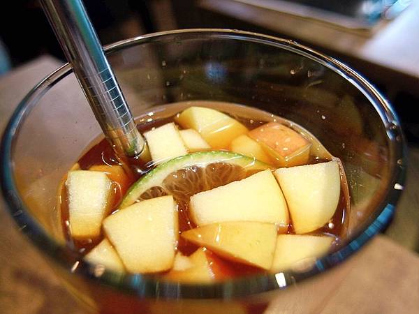 台北美式餐廳 推薦 市民大道 忠孝復興站 野鴨小餐館 menuIMG_7615.JPG