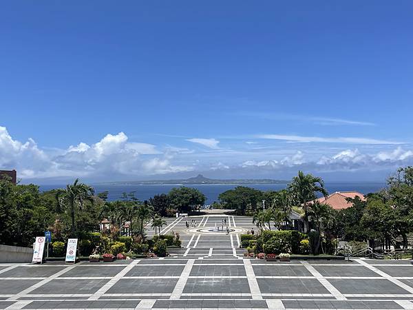 【2025沖繩自由行】美麗海水族館、琉家拉麵、珀塔瑪飯糰EN