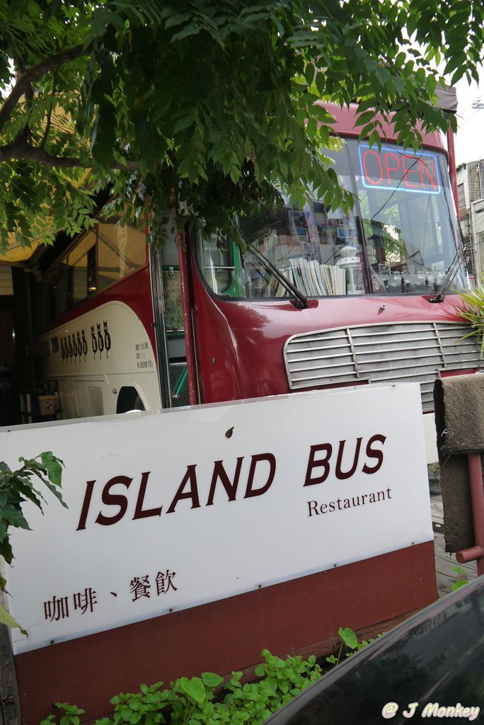 Island Bus