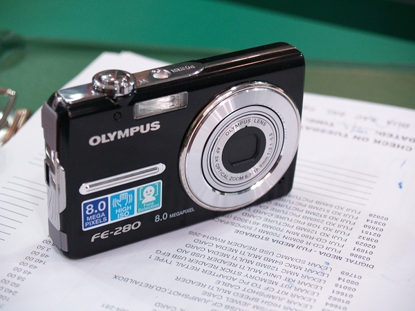 olympus FE--280