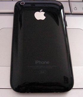 iphone001.jpg