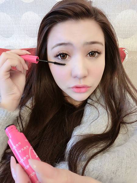 【睫毛膏推薦】時尚名媛也瘋狂~~讓我24hr不停放電的纖長捲翹睫毛膏!!