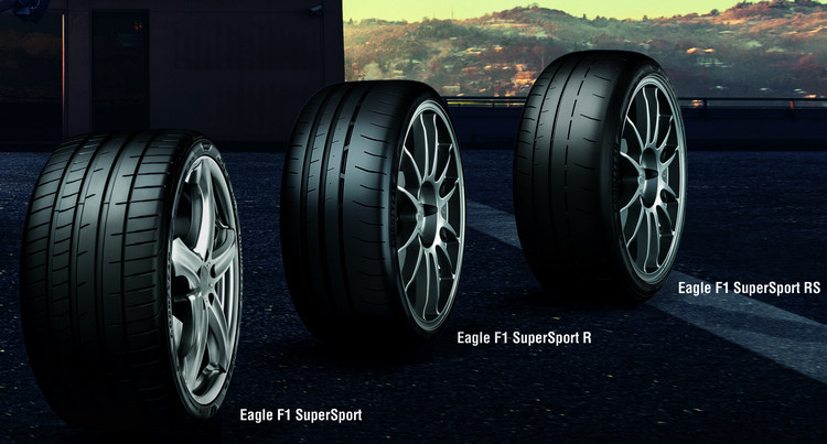 固特異超高性能胎 Eagle F1 SuperSport 系列  則是有三種型號，包括  SuperSport、SuperSport R 以及 SuperSport RS，  運用創新的 RacePro 製胎配方增強抓地表現。