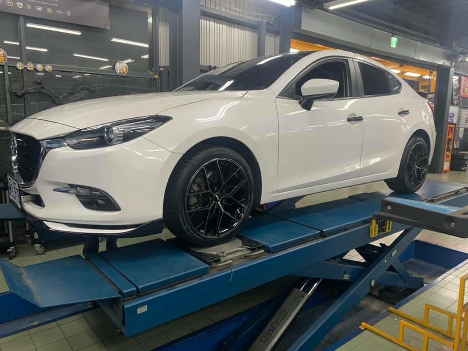 MAZDA3 升級 ABS01 18吋旋壓鋁圈 搭配荷蘭威斯登SATIN 225/40/18輪胎