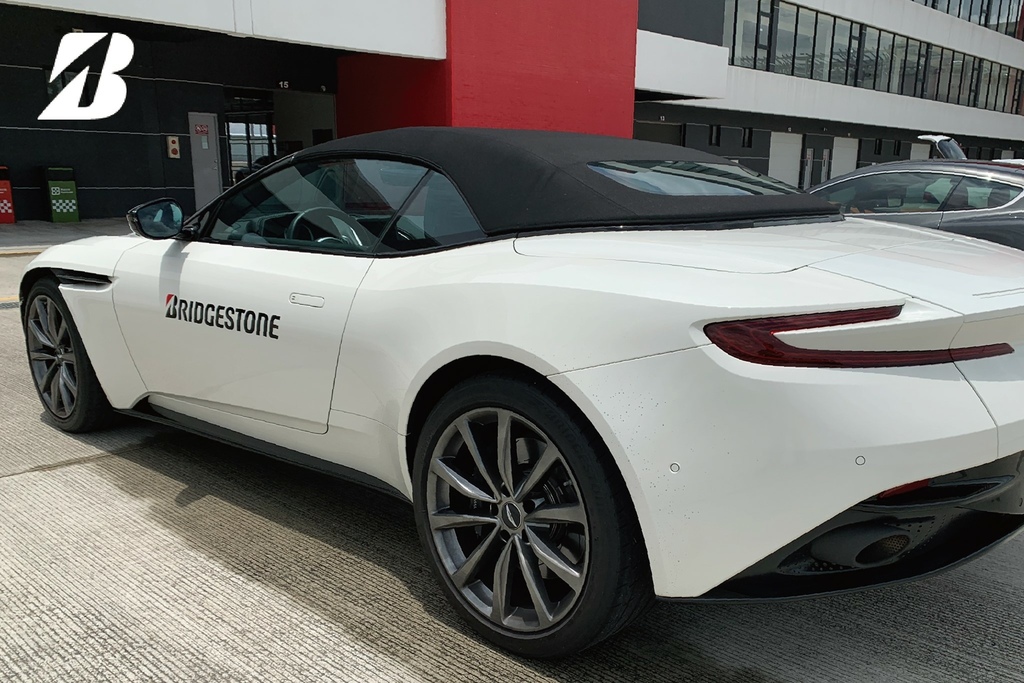 Bridgestone POTENZA系列輪胎  持續成為英國超跑Aston Martin  最新車款指定配胎