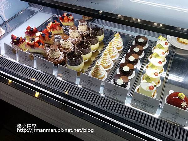 0102Le Ruban05.jpg 0102Le Ruban05.jpg