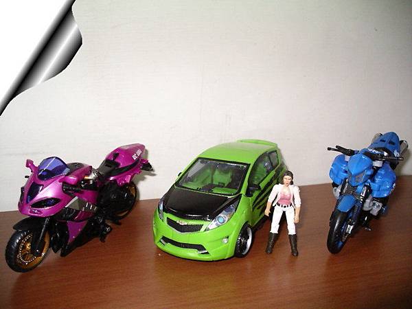 2009.8.31 變形金剛 2 機車3姊妹 煞車.jpg