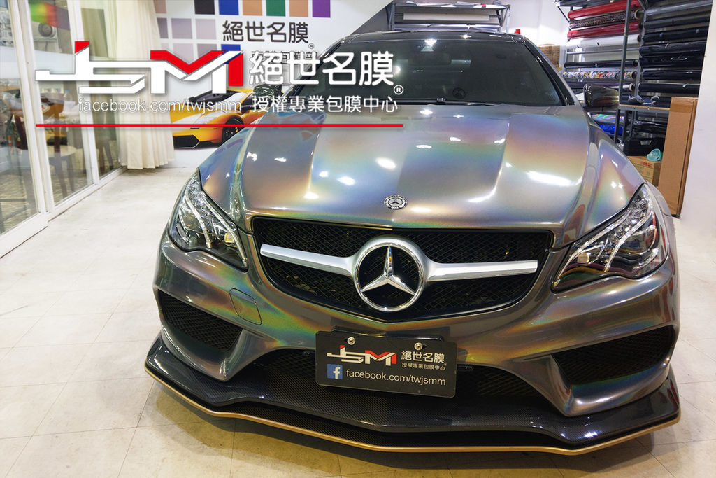 1060721-BENZ E550-3M 1080 GP281頂級鑄造變色龍改色膜-IMAG1834.jpg