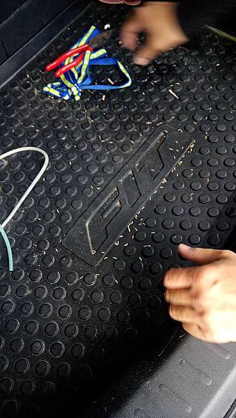 DSC_0012.JPG DSC_0012.JPG