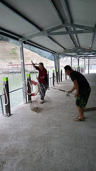 DSC_0049.JPG DSC_0049.JPG