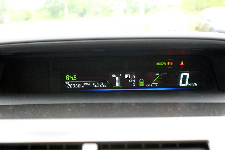 PRIUSα_16.jpg PRIUSα_16.jpg