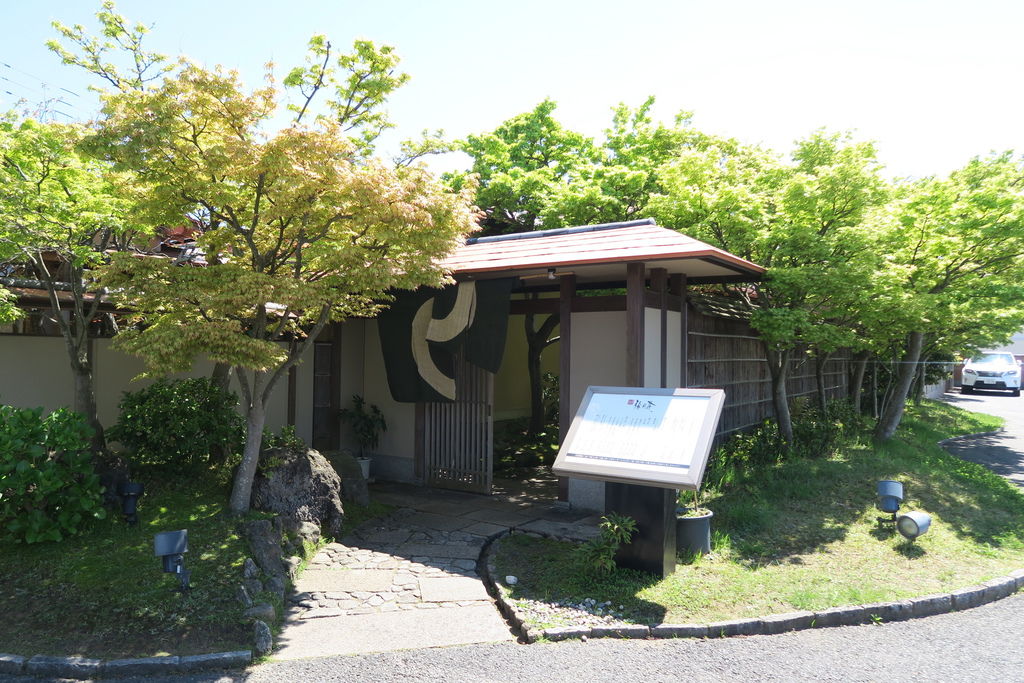 IMG_0907.JPG IMG_0907.JPG