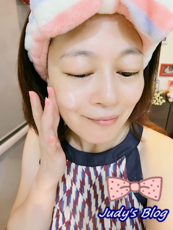 12.jpg &amp;amp;amp;amp;amp;amp;amp;amp;amp;amp;amp;amp;lt;保養。臉部&amp;amp;amp;amp;amp;amp;amp;amp;amp;amp;amp;amp;gt; URIAGE優麗雅 | 活泉24保濕精華液 ,讓肌膚長效保濕,渡過濃濃秋意的季節轉換~*