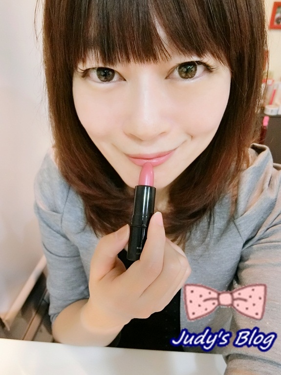 24.jpg &amp;amp;amp;amp;amp;amp;amp;amp;amp;amp;amp;amp;amp;amp;amp;amp;amp;amp;amp;amp;amp;amp;amp;amp;amp;lt;彩妝。眼線筆+唇彩&amp;amp;amp;amp;amp;amp;amp;amp;amp;amp;amp;amp;amp;amp;amp;amp;amp;amp;amp;amp;amp;amp;amp;amp;amp;gt;KATE | 密影氣墊眼線筆(#BK-1) X 高顯色映象唇膏(RS-1 ),打造屬於自己的自信又甜美氣息妝容~*
