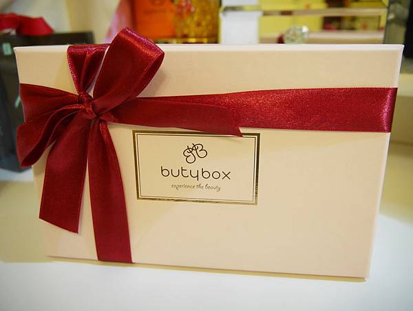 【體驗】每個月都讓我充滿小驚喜的Butybox美妝禮物盒❤