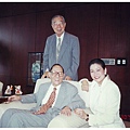 1-8遠東集團創辦人徐有庠八秩八華誕,亞洲水泥董事應鶴山和Judy向創辦人拜壽