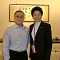 3-14,Judy拜訪聯合報系董事長王文杉於辦公室合影2010-5-28