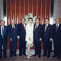 4-2資深政府官員(自左)閻奉璋,秦孝儀,閻振興,邱創煥,郝柏村,蔣彥士,宋長志&毛高文於遠東飯店舉行壽宴