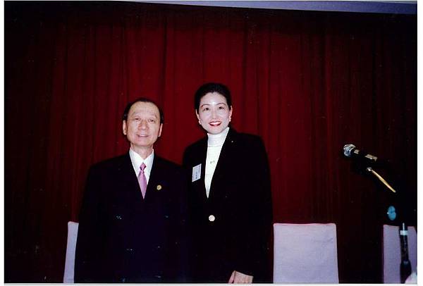 5-11金融聯誼會理事長張平沼(金鼎集團總裁),Judy出席月例會