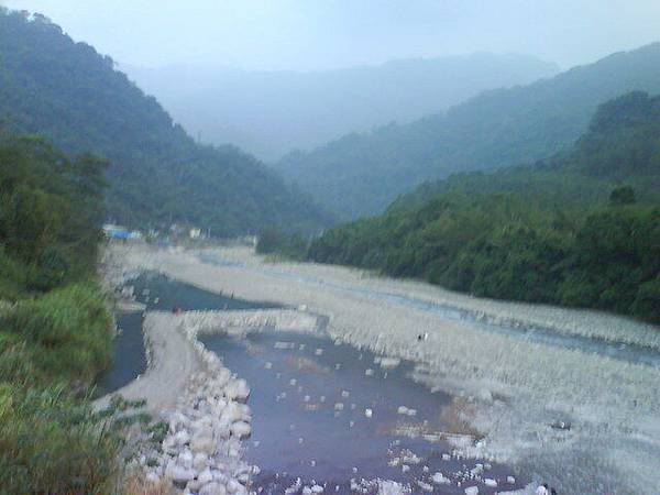 內灣吊橋的風景