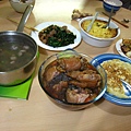 20070224 Flat27聚餐 左邊羊心湯Eddy 後面炒羊肉(Lizzie)