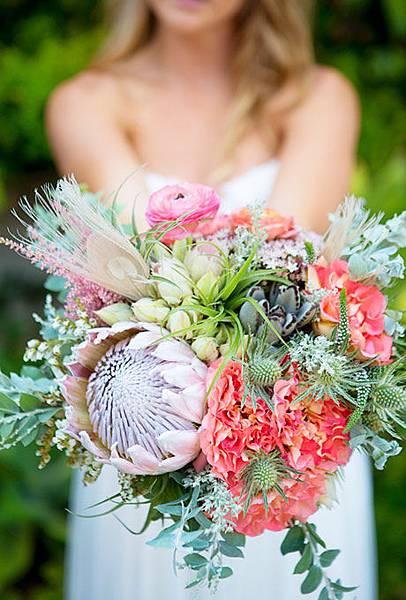 Best-Real-Wedding-Bouquets-Jessica-Stratton-The-Little-Branch.jpg