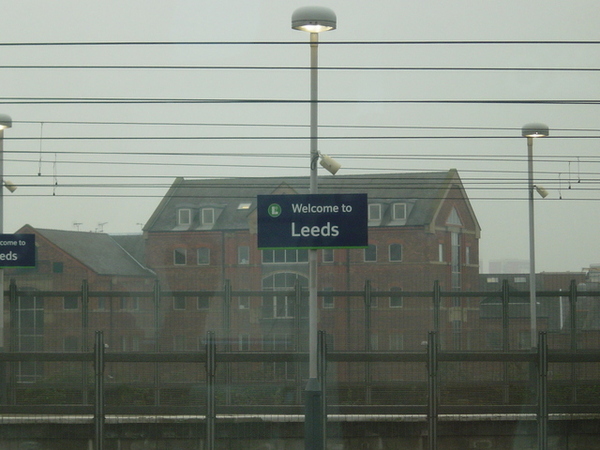 沿途經過的車站-Leeds 