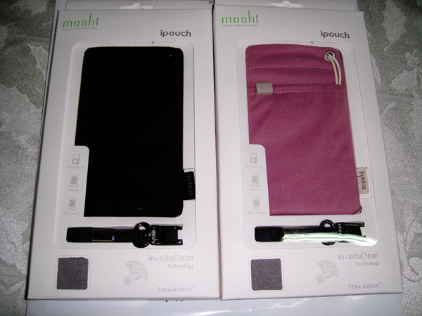 Apple Moshi Ipouch