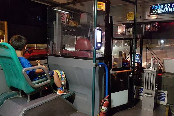 2017/07韓國/慶州 從大明渡假村搭公車往糖果旅店