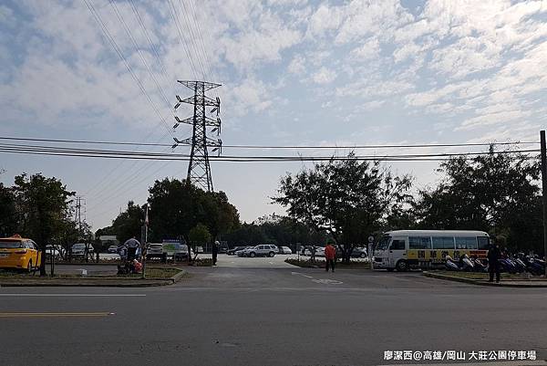 【高雄/岡山區】大莊公園停車場