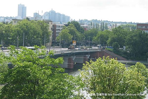 【德國/法蘭克福】ibis Frankfurt Centrum Hotel