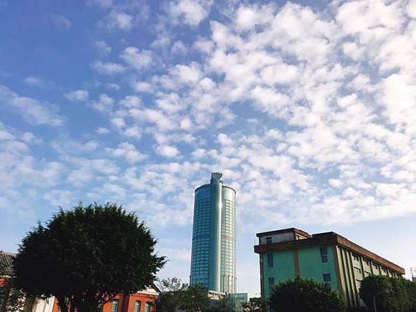 50571671_2203211733229059_8755457658015711232_n